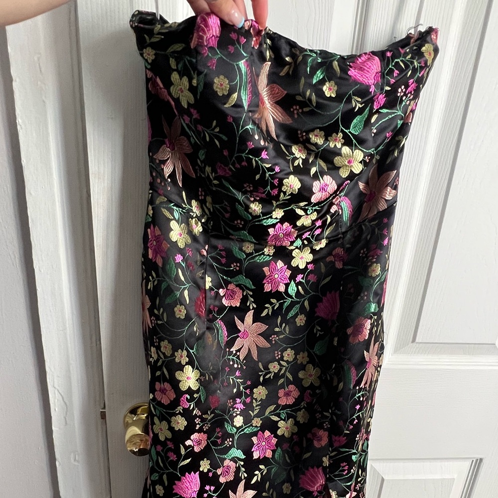 NWOT lulus floral dress